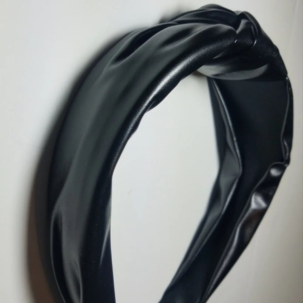 Chunky Faux Leather Headband